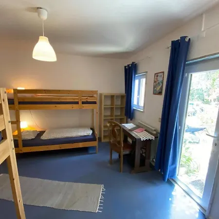 Da Silva Surfcamp 4 Bettzimmer Mit Fruehstueck Lourinhã