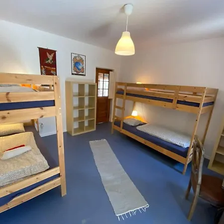 Da Silva Surfcamp 4 Bettzimmer Mit Fruehstueck * Lourinhã