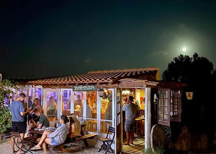 Da Silva Surfcamp 4 Bettzimmer Mit Fruehstueck Lourinhã